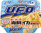 日清焼そばU.F.O.　濃い濃い海鮮イカ味焼そばうま塩ガーリック仕立て